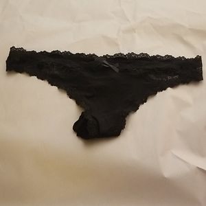 Black victoria's secret thong